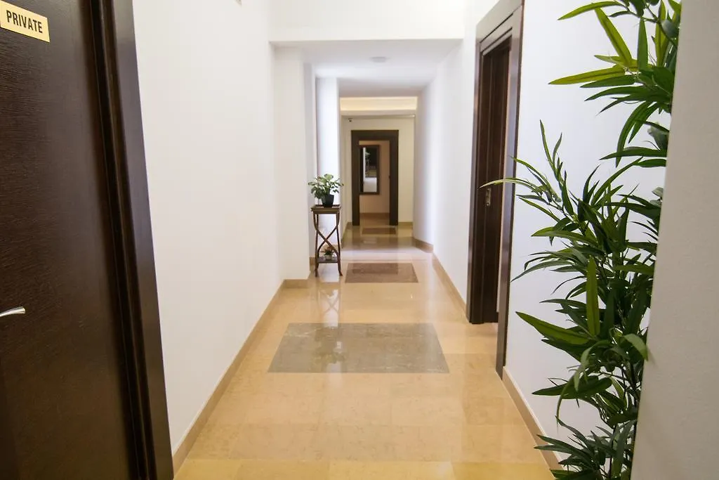 Boutique Hotel Kotoni Tirana 4*,