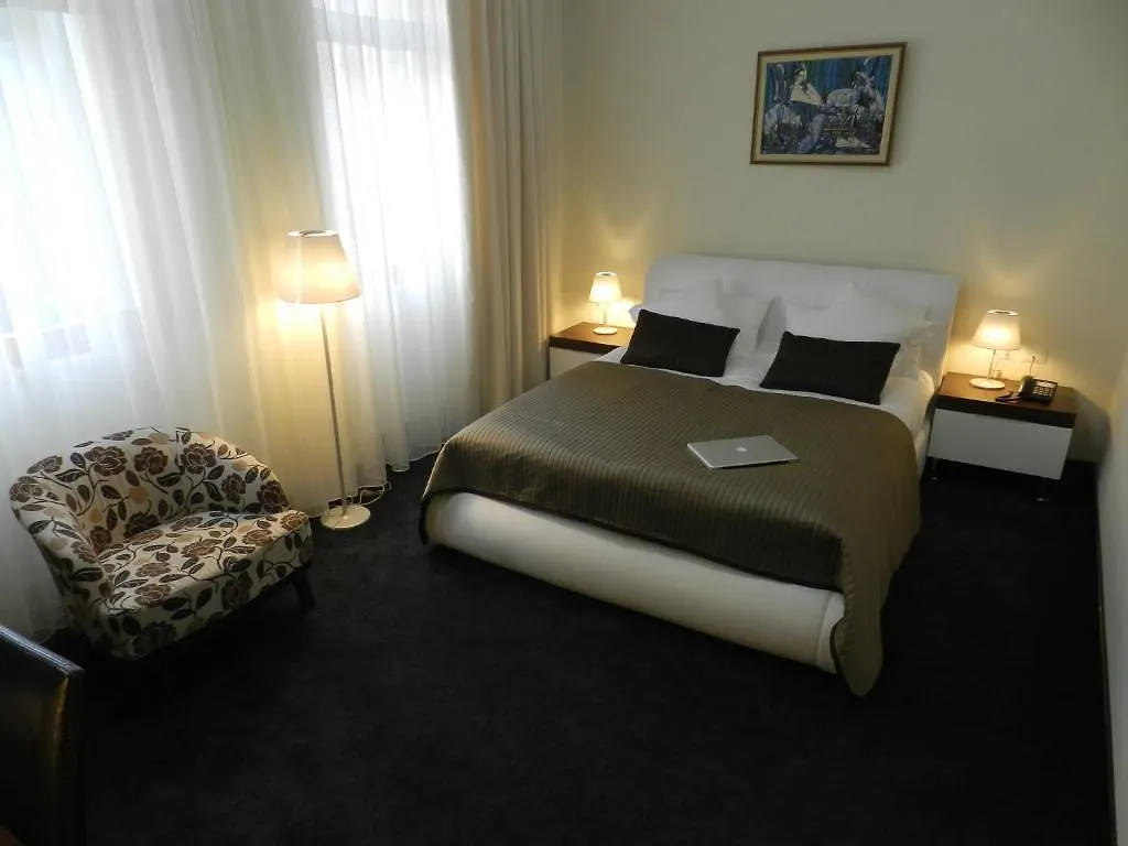 Boutique Hotel Kotoni Tirana